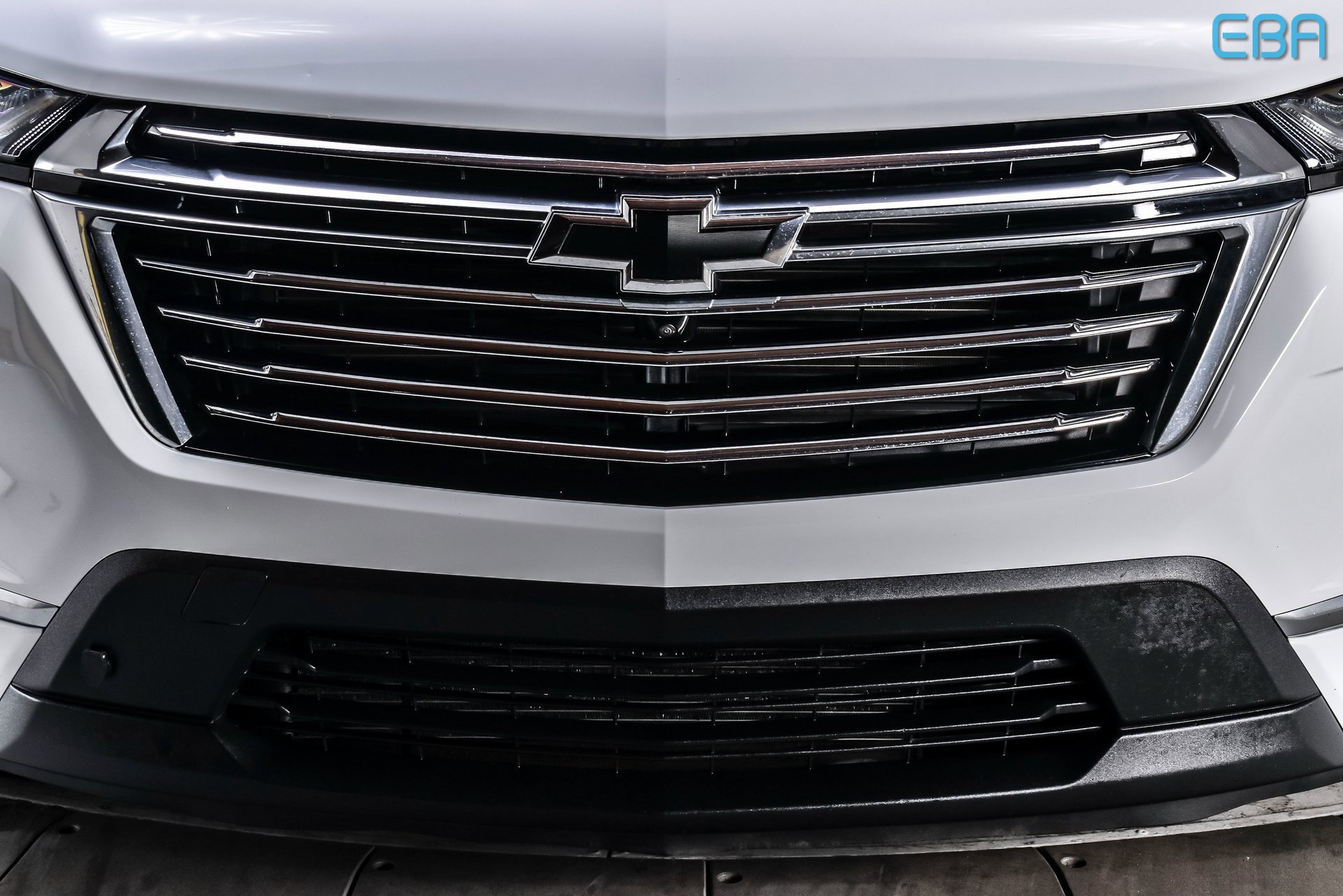 Used 2023 Chevrolet Traverse Premier image 9
