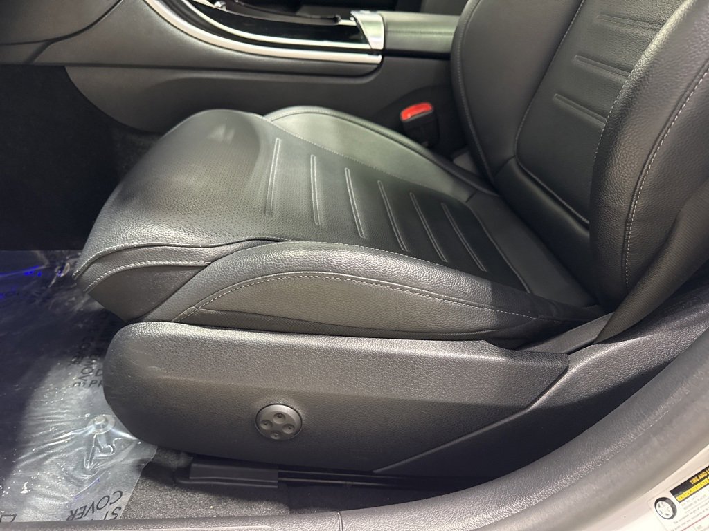 Used 2023 Mercedes-Benz C 300 C 300 w/ AMG Line w/ Night Package image 12