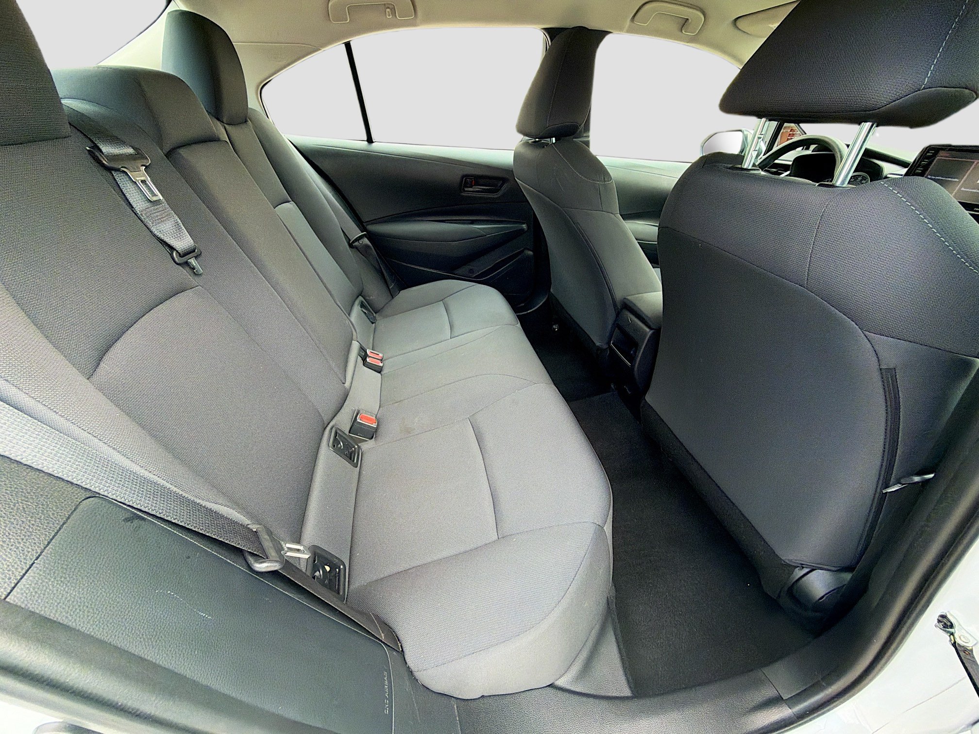 Used 2022 Toyota Corolla LE FWD image 25