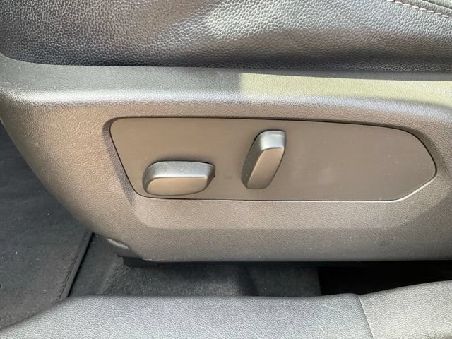 Used 2023 Buick Envision Preferred w/ Sport Touring Package AWD/4WD image 6