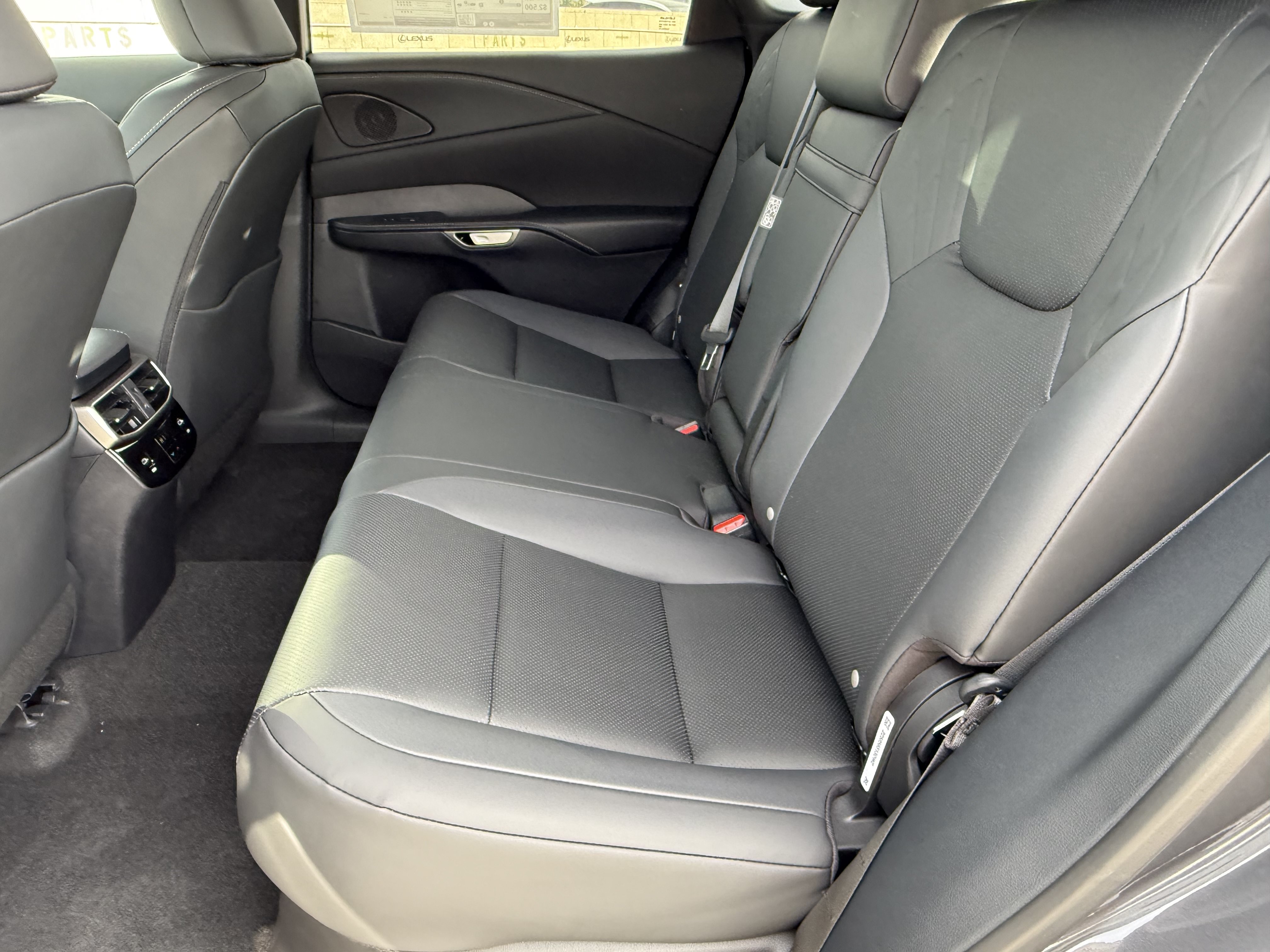 New 2026 Lexus RX 350 FWD image 28