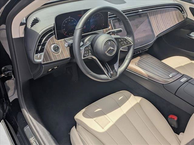 Used 2026 Mercedes-Benz E 350 4MATIC Sedan image 9
