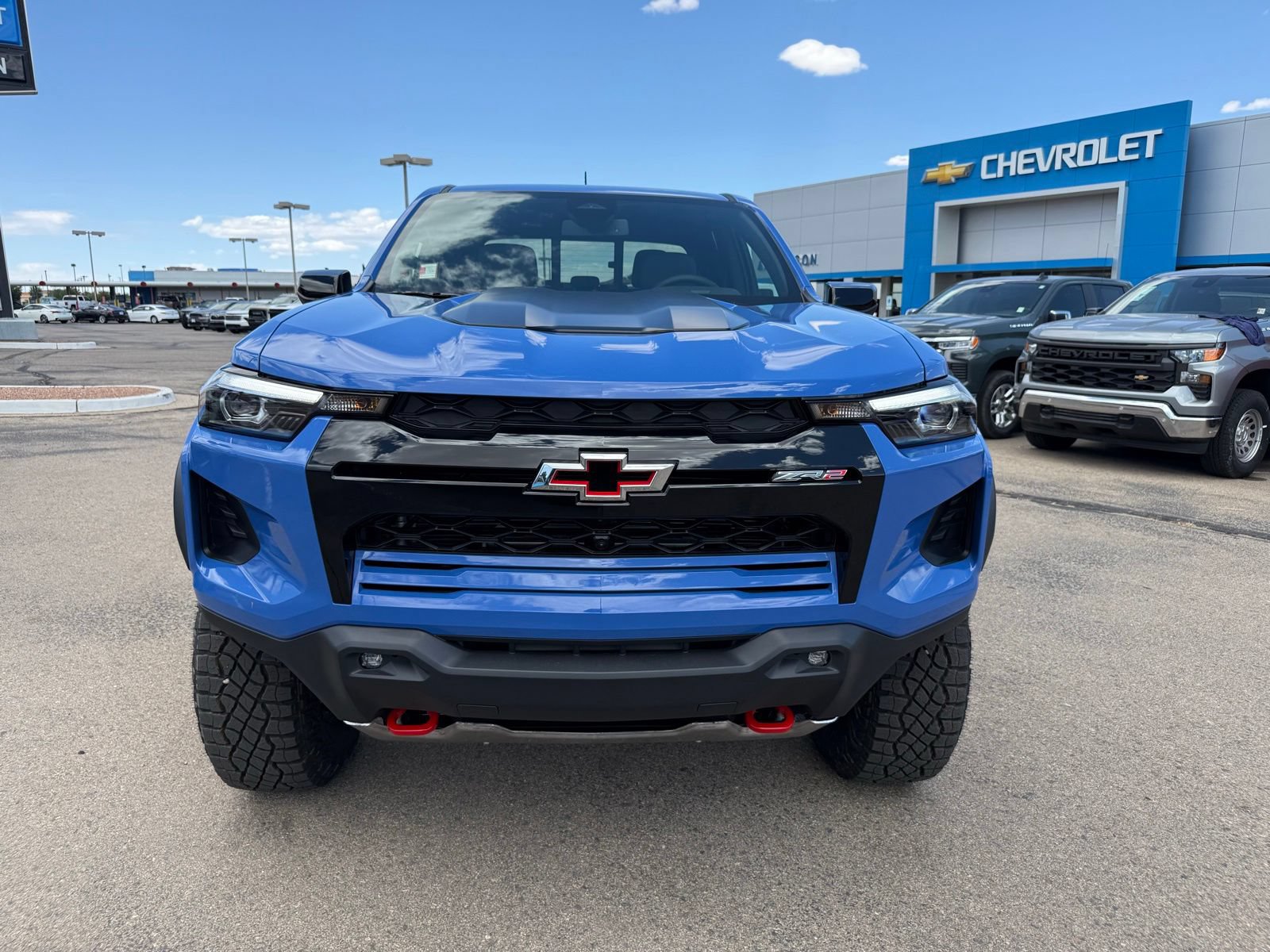 Certified 2026 Chevrolet Colorado ZR2 w/ Technology Package AWD/4WD image 2