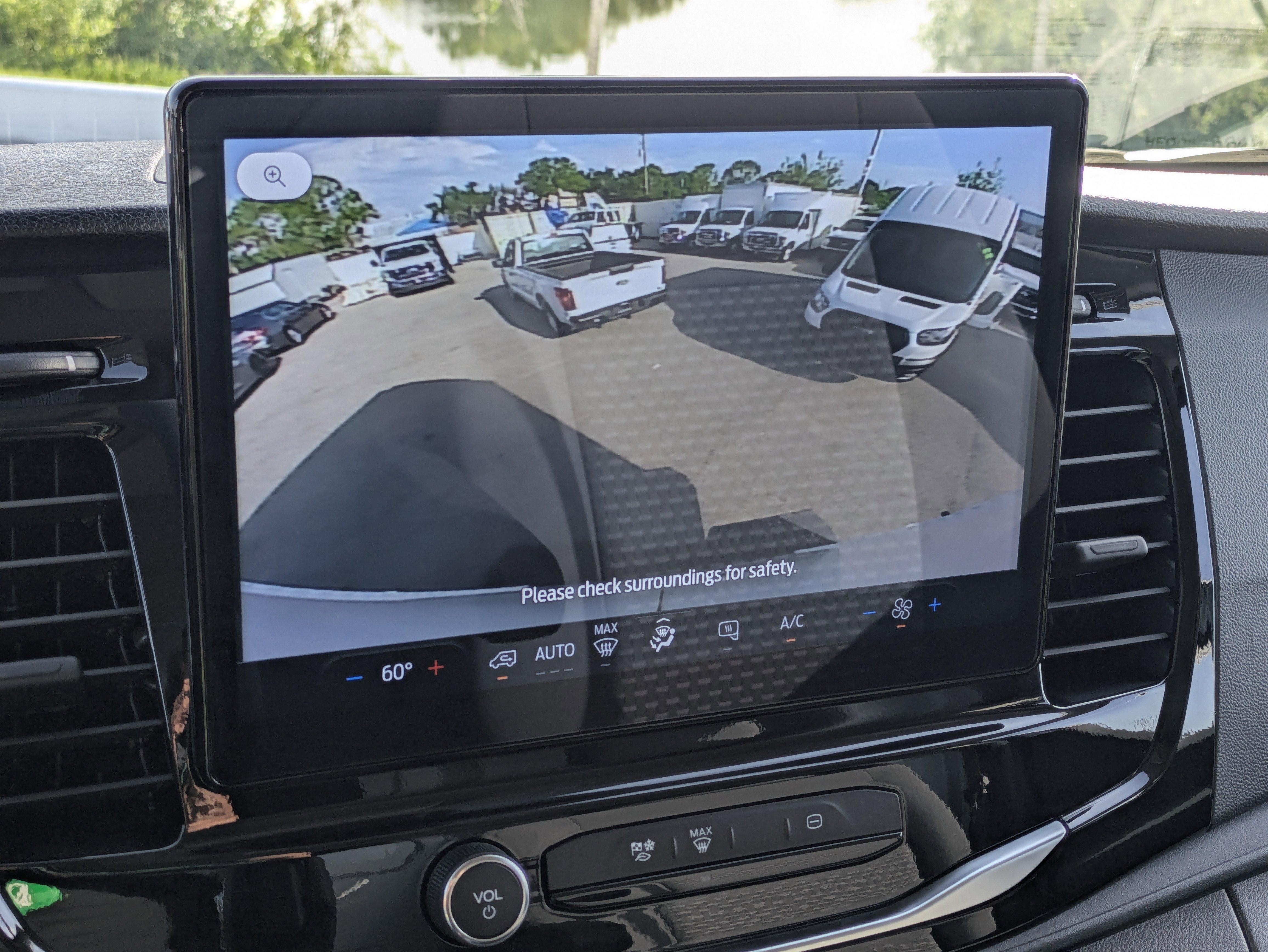 New 2025 Ford Transit 350 w/ Interior Upgrade Package image 28