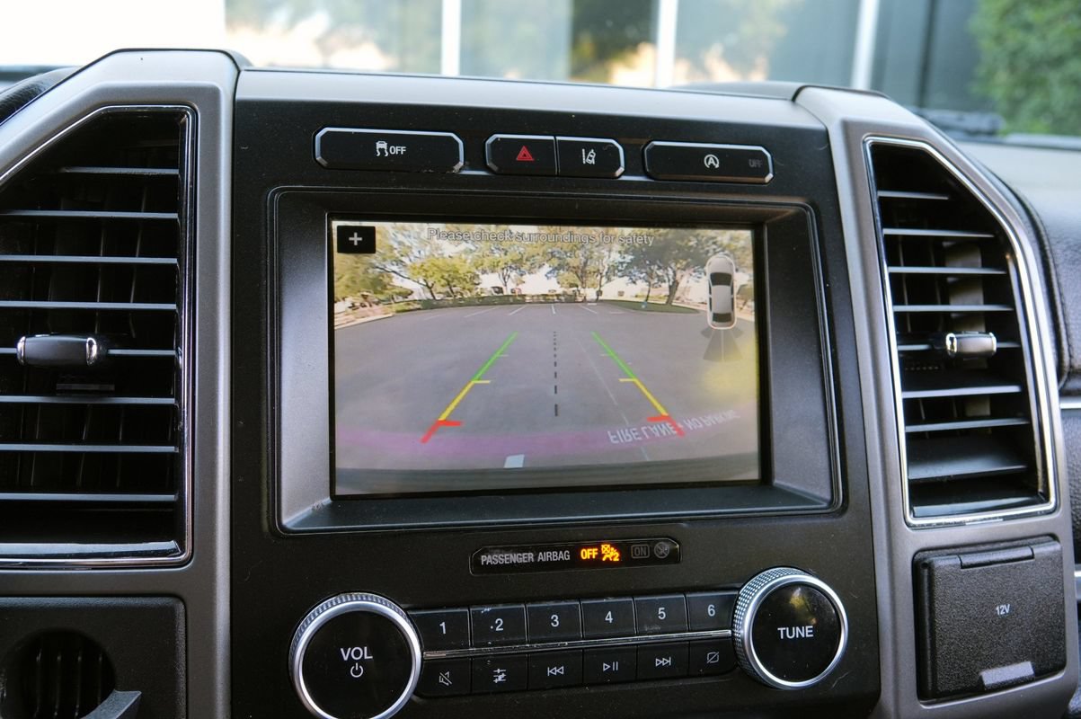 Used 2018 Ford Expedition Max XLT w/ Equipment Group 202A RWD image 40