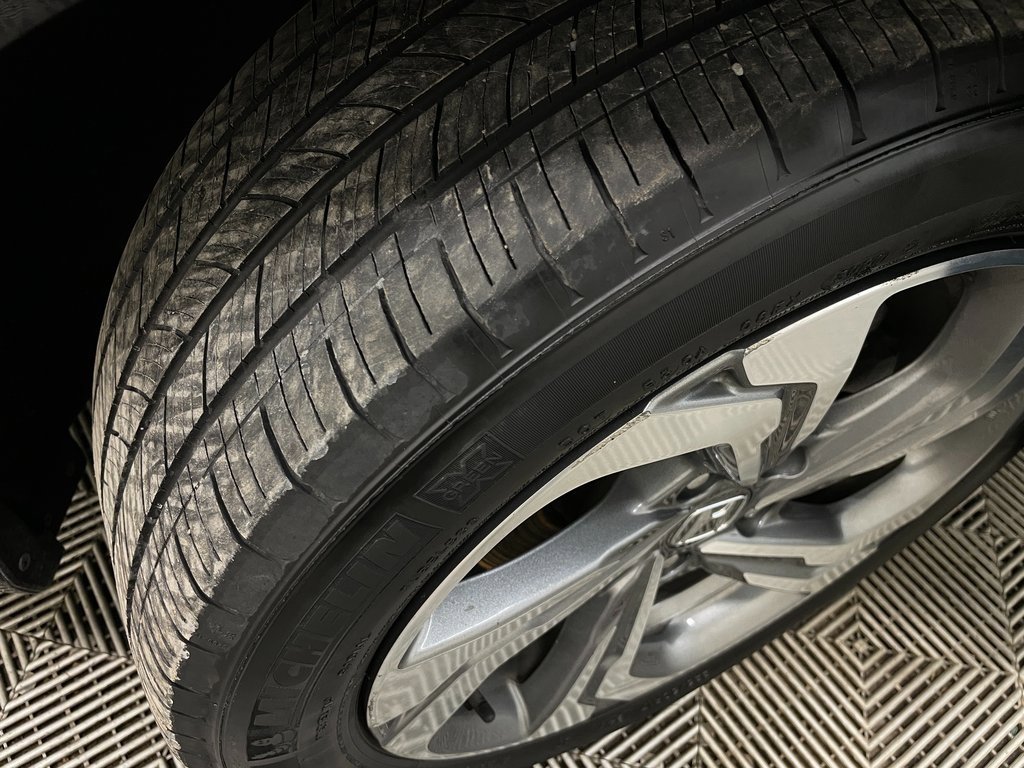 Used 2020 Honda Accord EX image 46