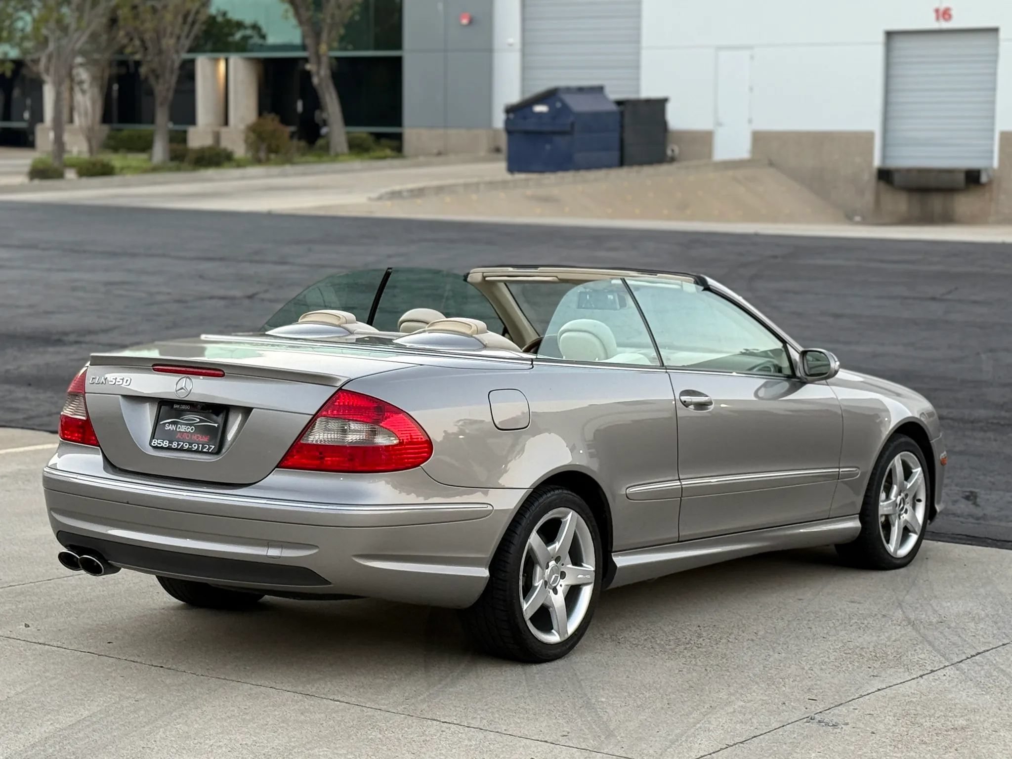 Used 2007 Mercedes-Benz CLK 550 Cabriolet image 21