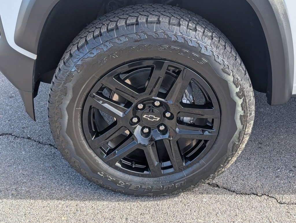 Certified 2024 Chevrolet Colorado Trail Boss w/ Advanced Trailering Package image 23