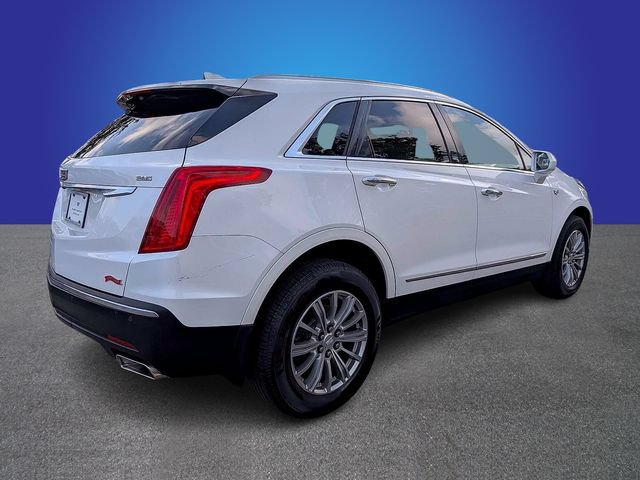 Used 2018 Cadillac XT5 Luxury w/ Driver Awareness Package FWD image 5