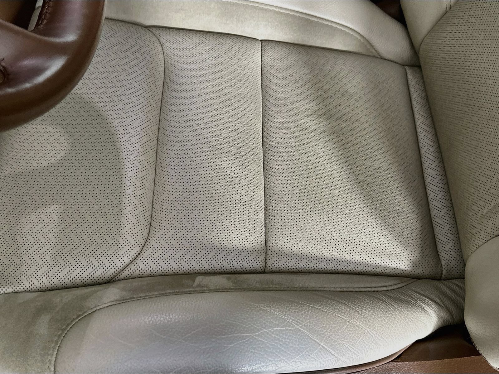 Used 2021 RAM 1500 Laramie AWD/4WD image 21