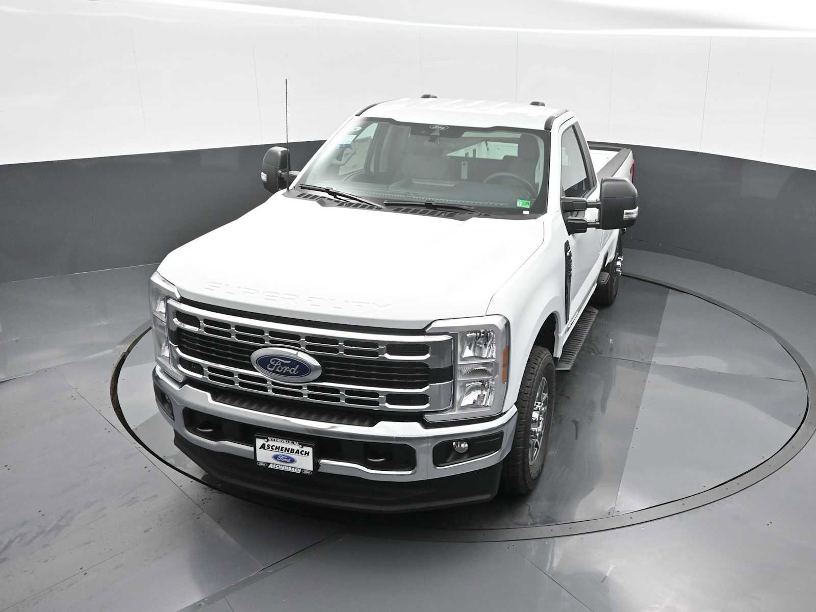 New 2025 Ford F250 XLT image 11