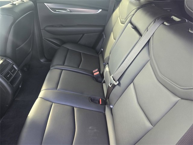 Used 2024 Cadillac XT5 Luxury image 11