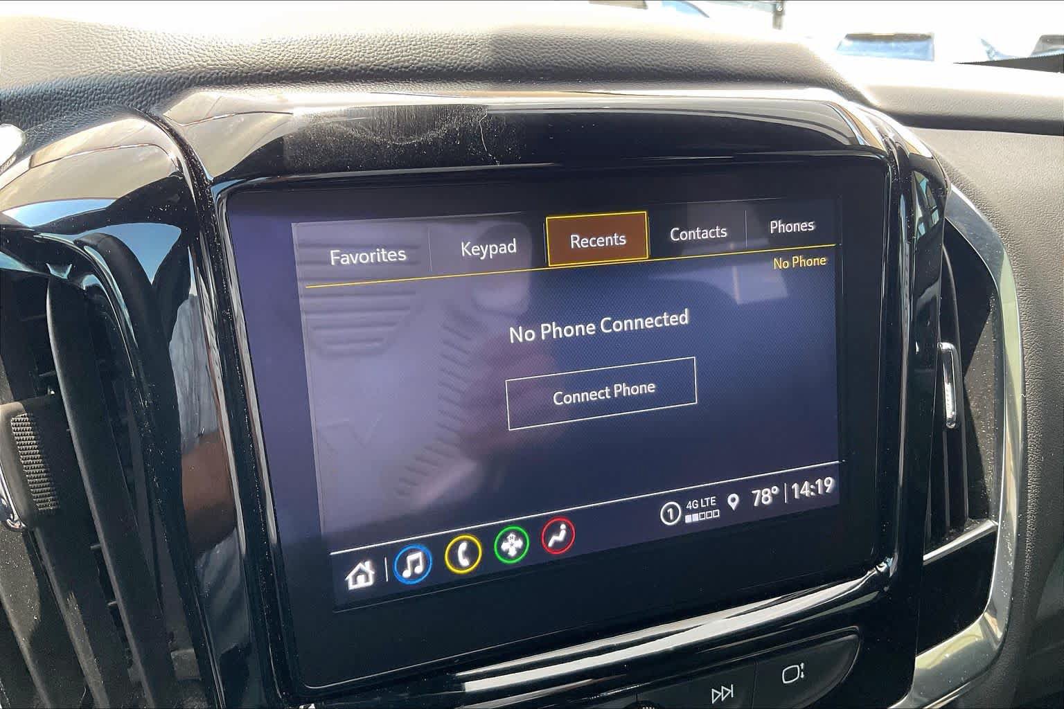 Used 2023 Chevrolet Traverse LT FWD image 32