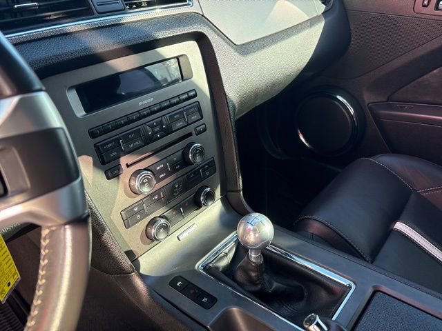 Used 2010 Ford Mustang GT image 29
