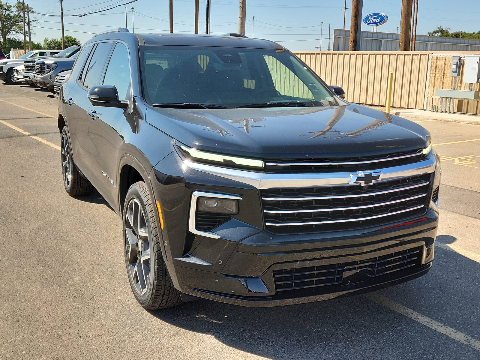 New 2026 Chevrolet Traverse High Country w/ LPO, Floor Liner Package image 6