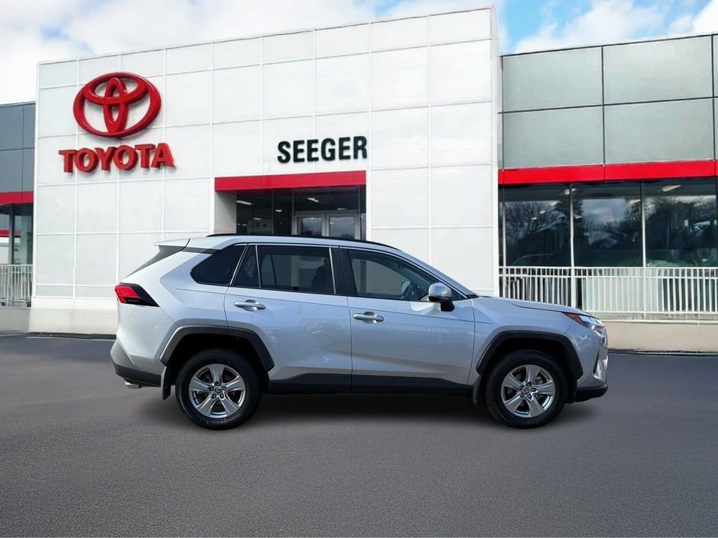 Used 2024 Toyota RAV4 XLE w/ Convenience Package video 2