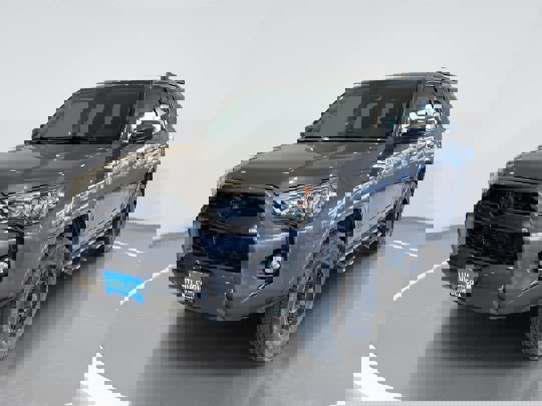 Used 2015 Toyota 4Runner SR5 image 1