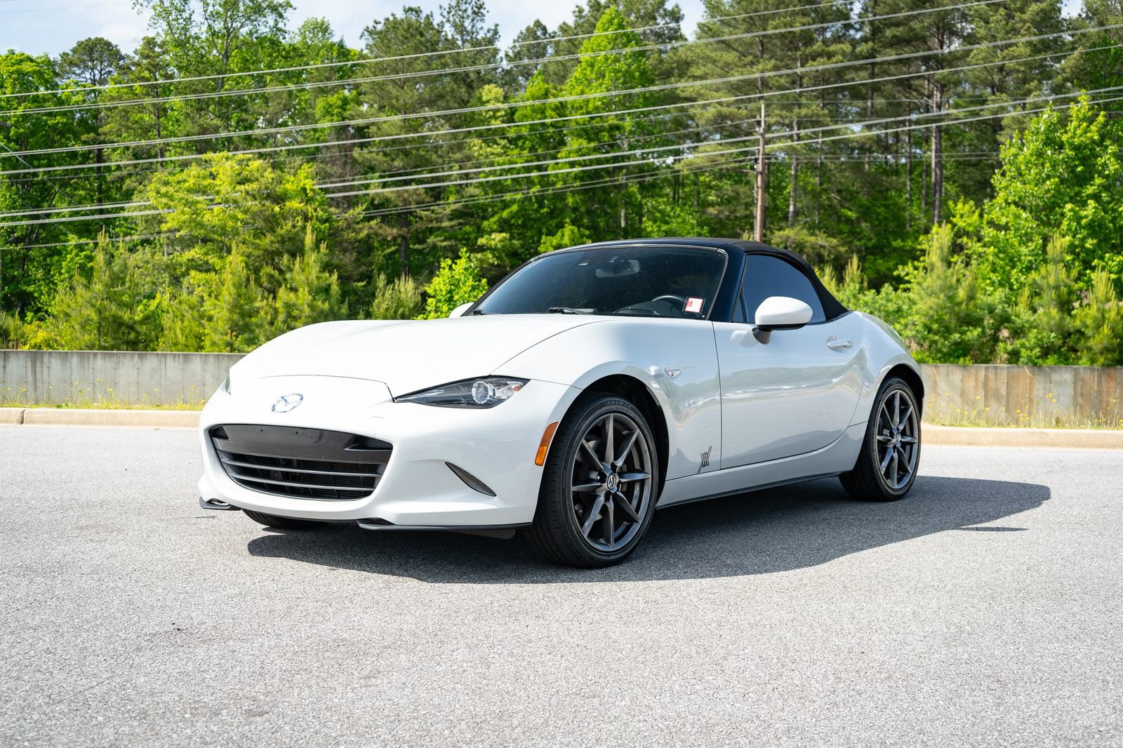 Used 2016 MAZDA MX-5 Miata Grand Touring RWD image 3