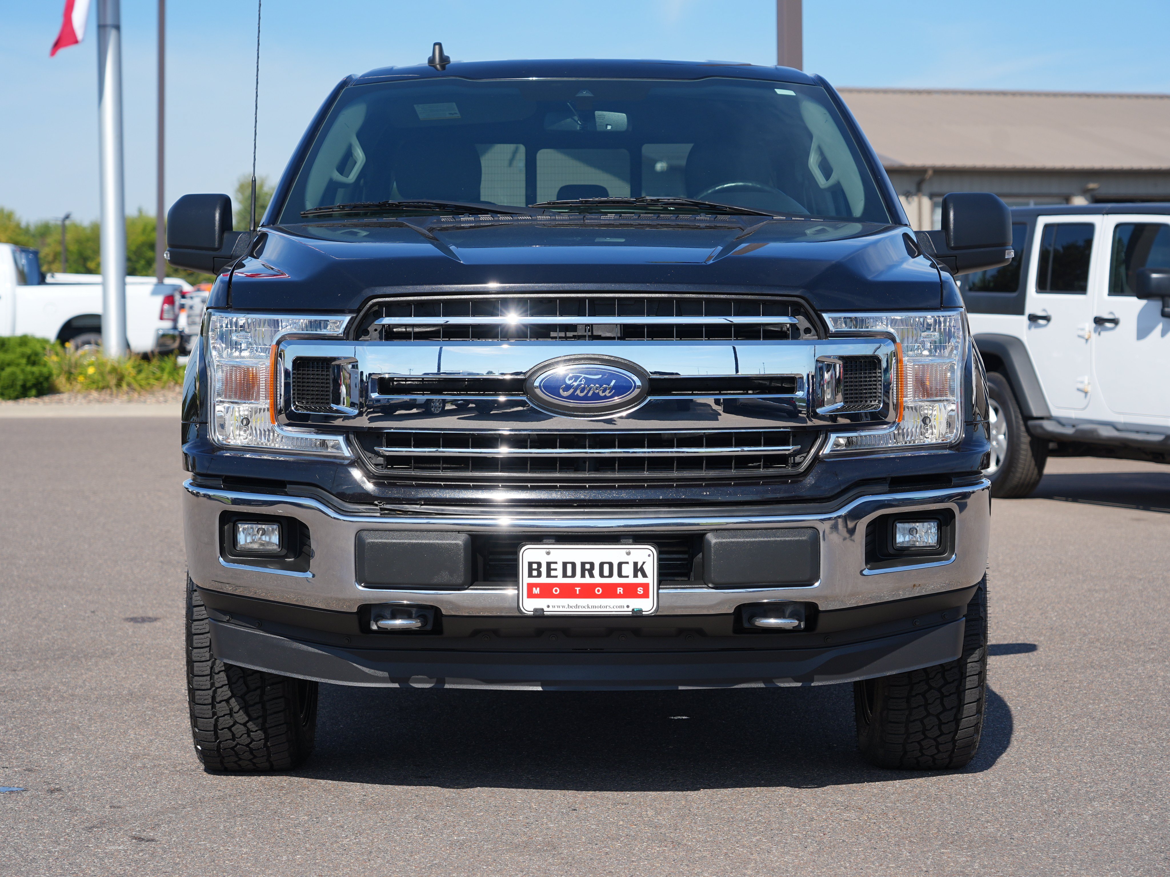 Used 2019 Ford F150 XLT w/ Equipment Group 302A Luxury AWD/4WD image 8