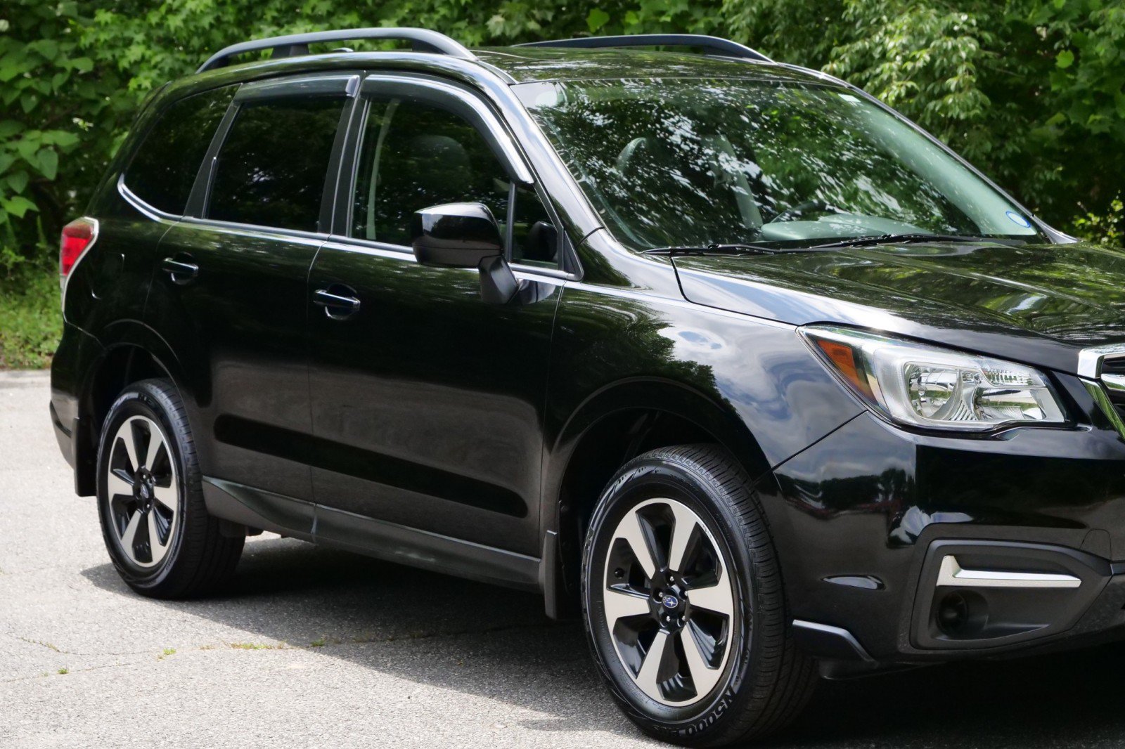Used 2018 Subaru Forester 2.5i Premium w/ Protection Package #1 AWD/4WD image 30