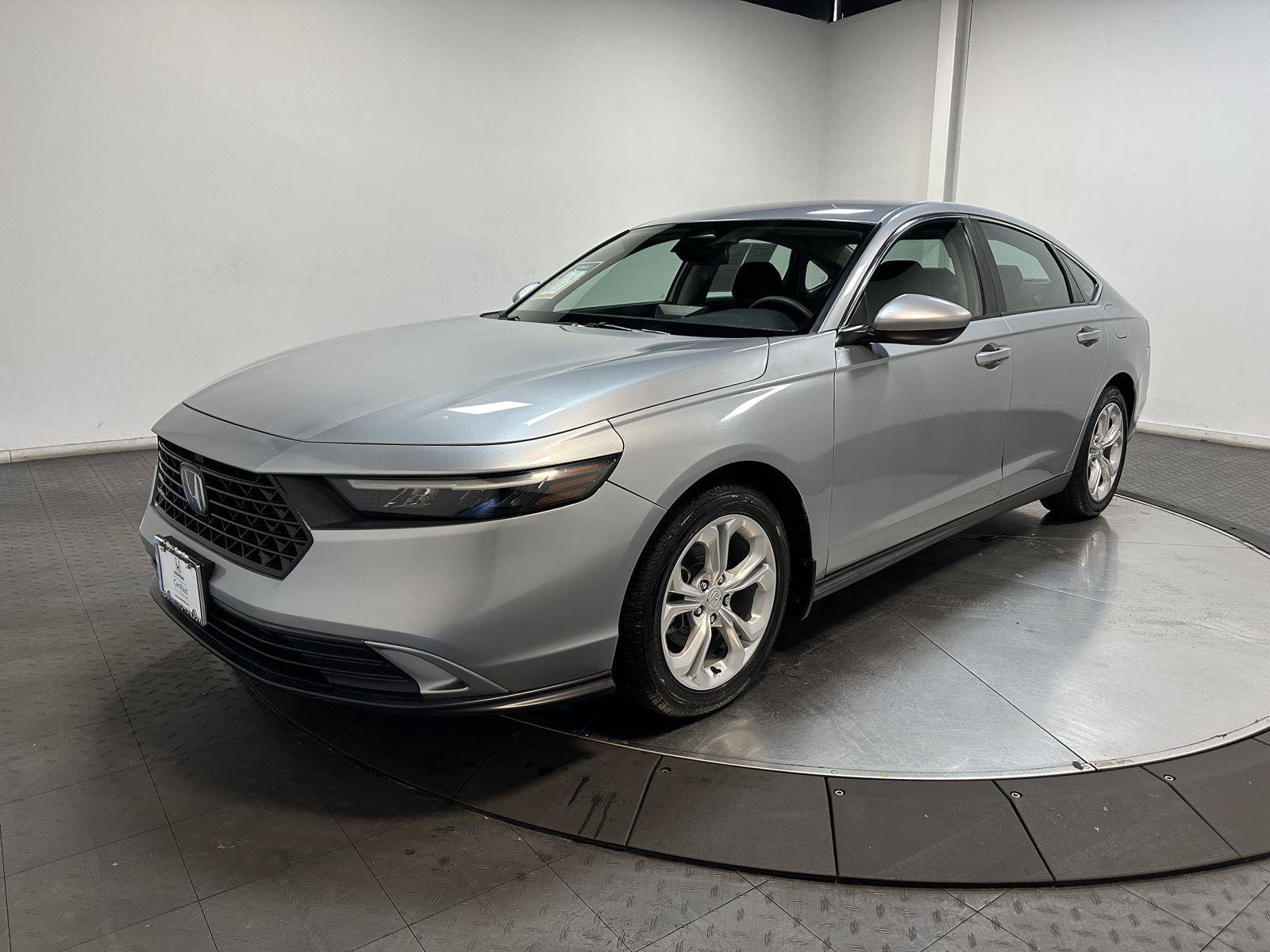 Certified 2023 Honda Accord LX image 1