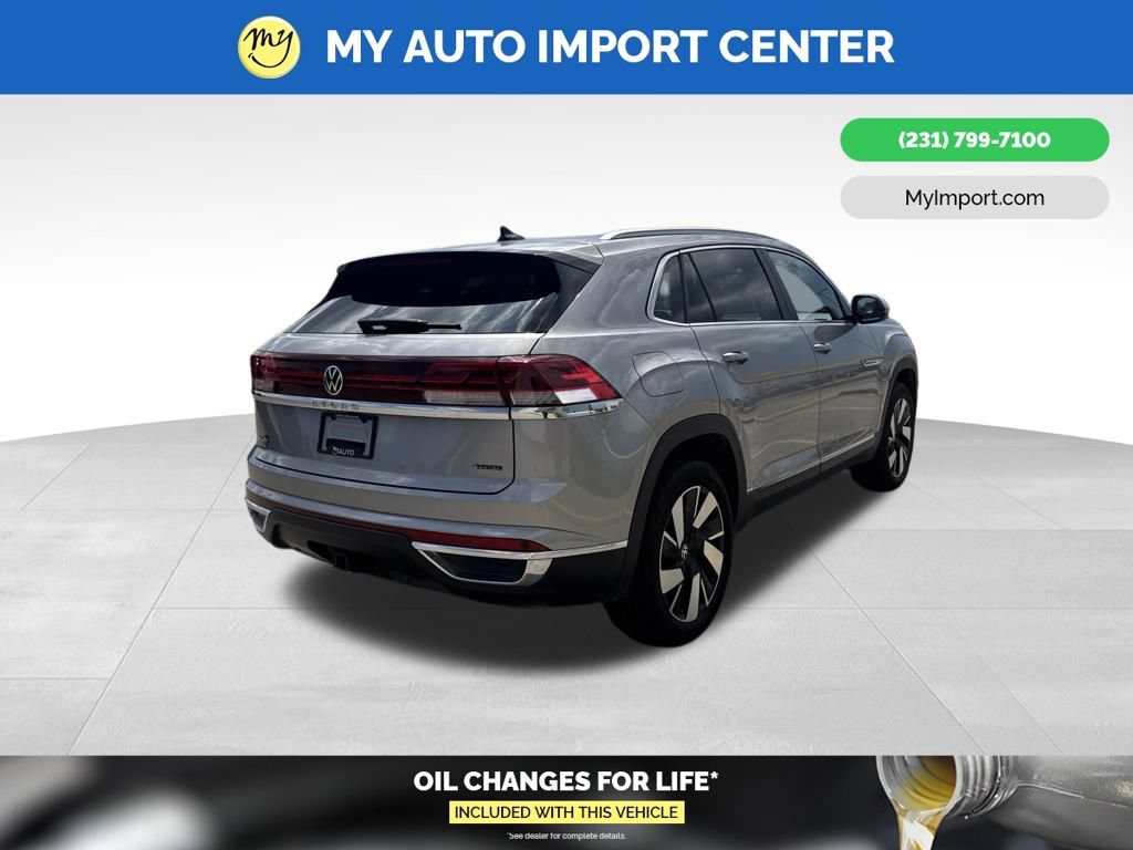 Used 2025 Volkswagen Atlas Cross Sport SEL AWD/4WD image 7