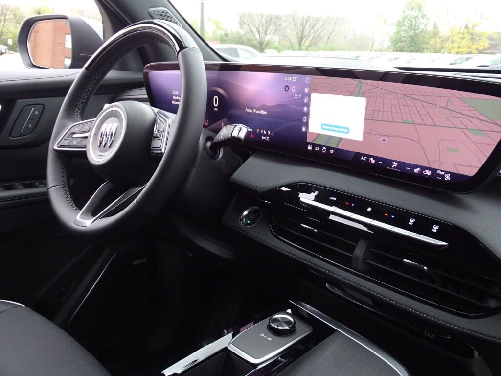 New 2025 Buick Enclave Preferred w/ Super Cruise Package image 9