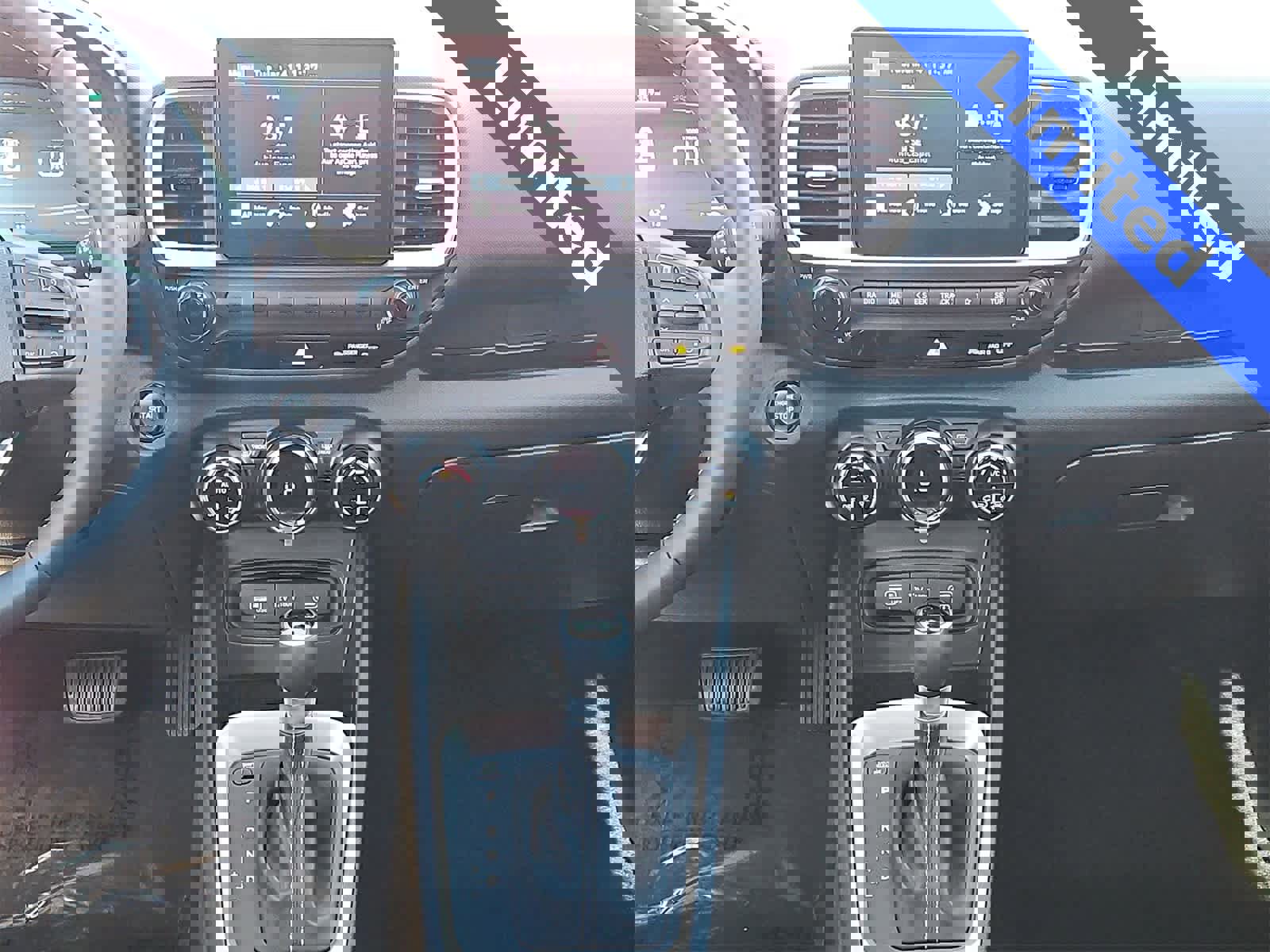 Certified 2025 Hyundai Venue Limited image 20