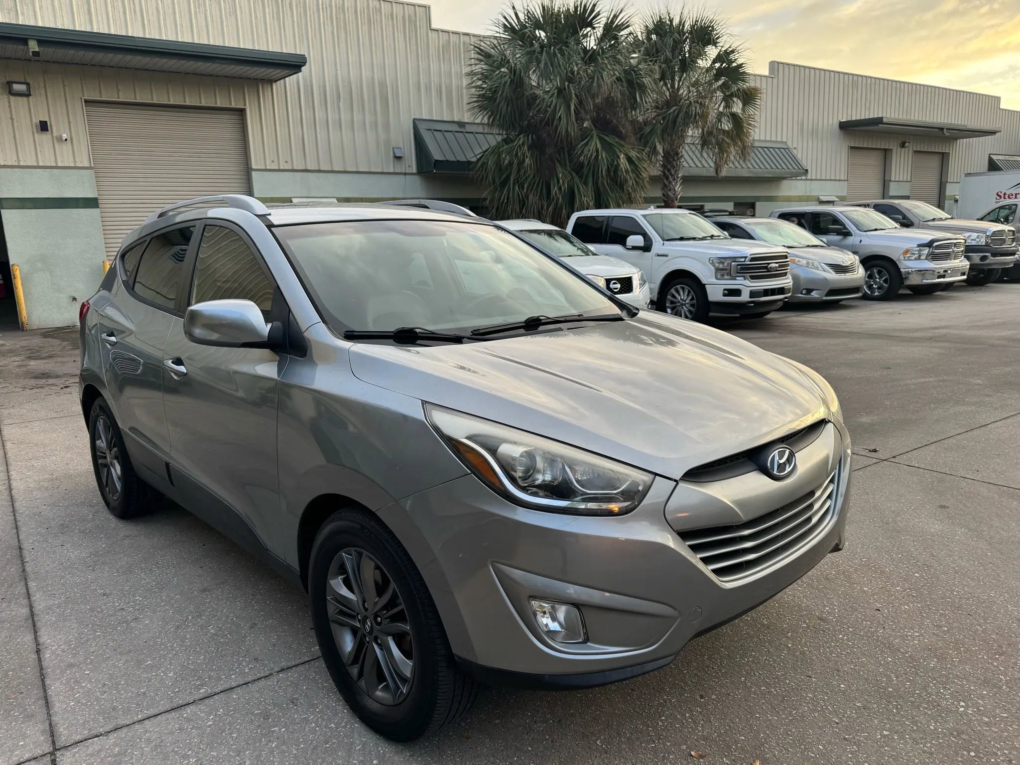 Used 2015 Hyundai Tucson SE image 3