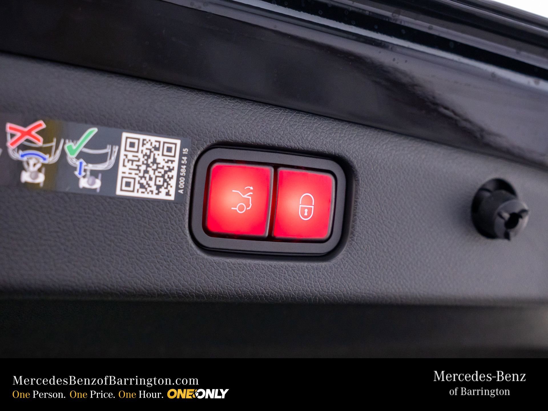 New 2026 Mercedes-Benz E 350 4MATIC Sedan image 39