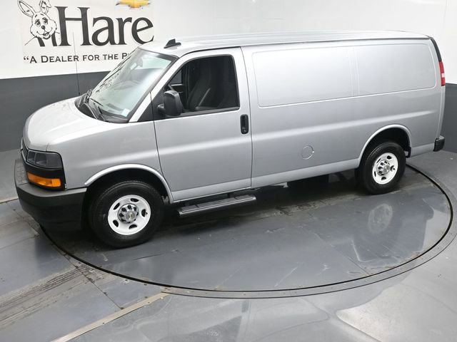 Used 2024 Chevrolet Express 3500 image 54