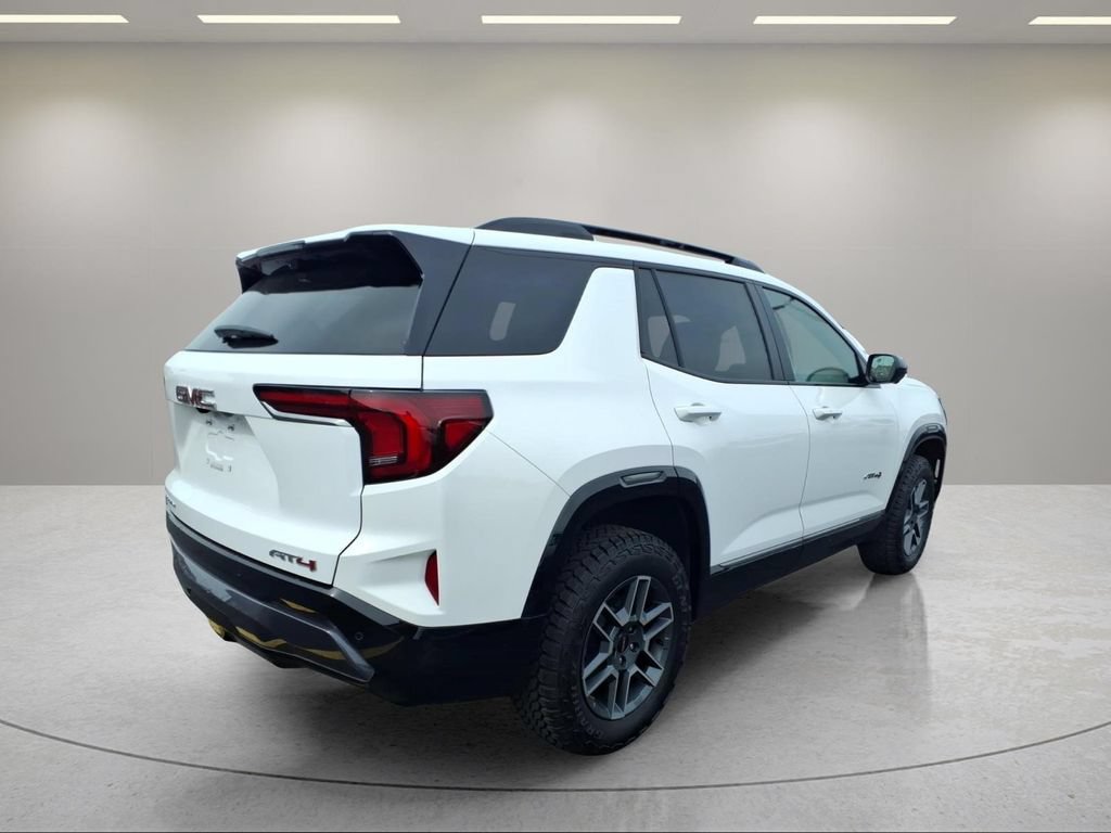 Used 2026 GMC Terrain AT4 w/ Convenience Package III AWD/4WD image 3
