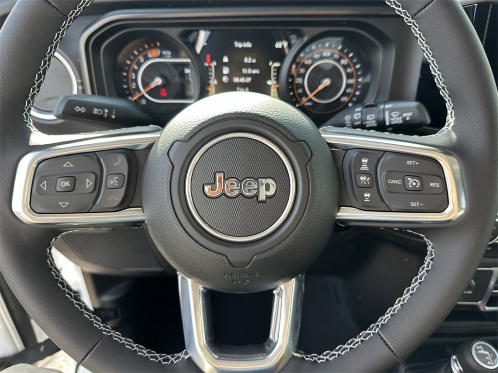New 2025 Jeep Wrangler Sahara image 21