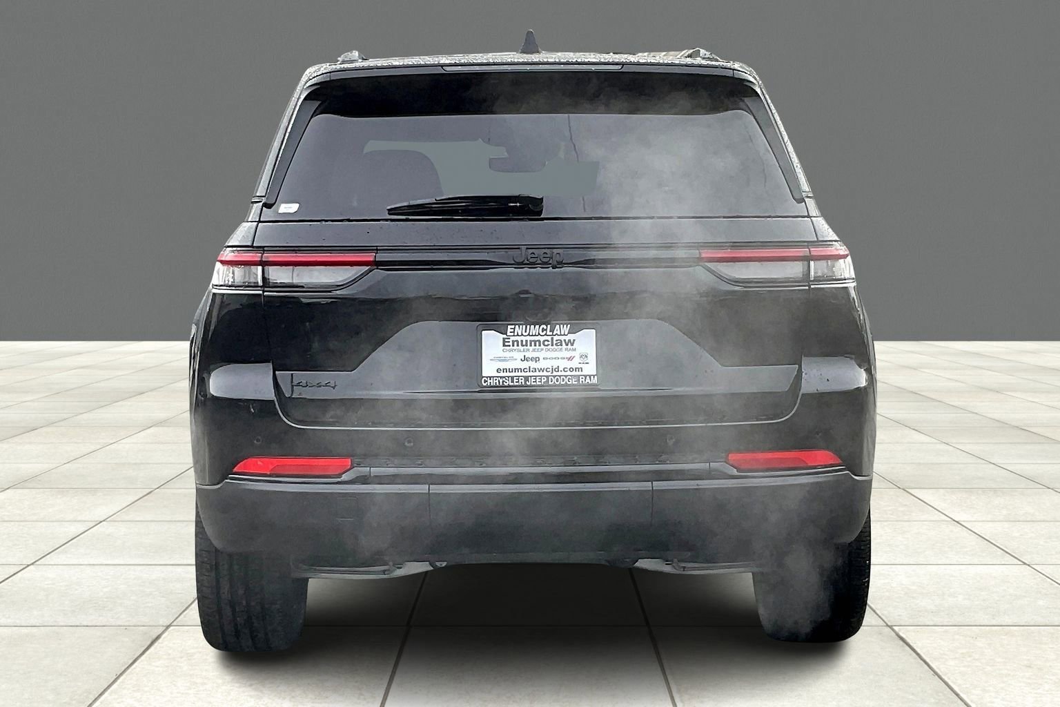 New 2025 Jeep Grand Cherokee Altitude image 5