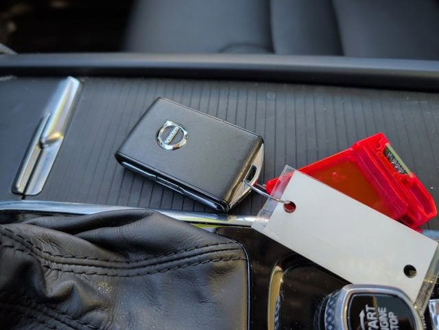 Used 2018 Volvo V90 T5 Cross Country w/ Convenience Package image 37