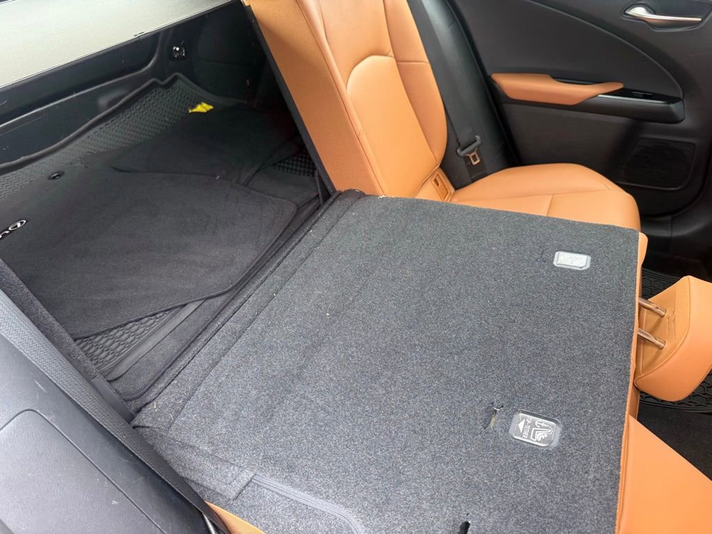 Used 2019 Lexus UX 200 w/ Accessory Package 2 image 47
