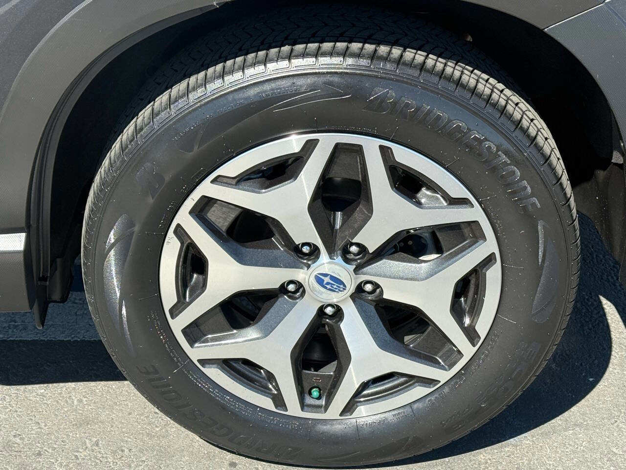 Used 2019 Subaru Forester Premium w/ All-Weather Package image 16