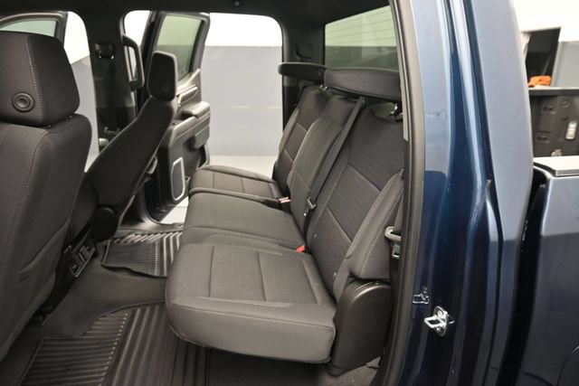 Used 2023 Chevrolet Silverado 1500 LT AWD/4WD image 10