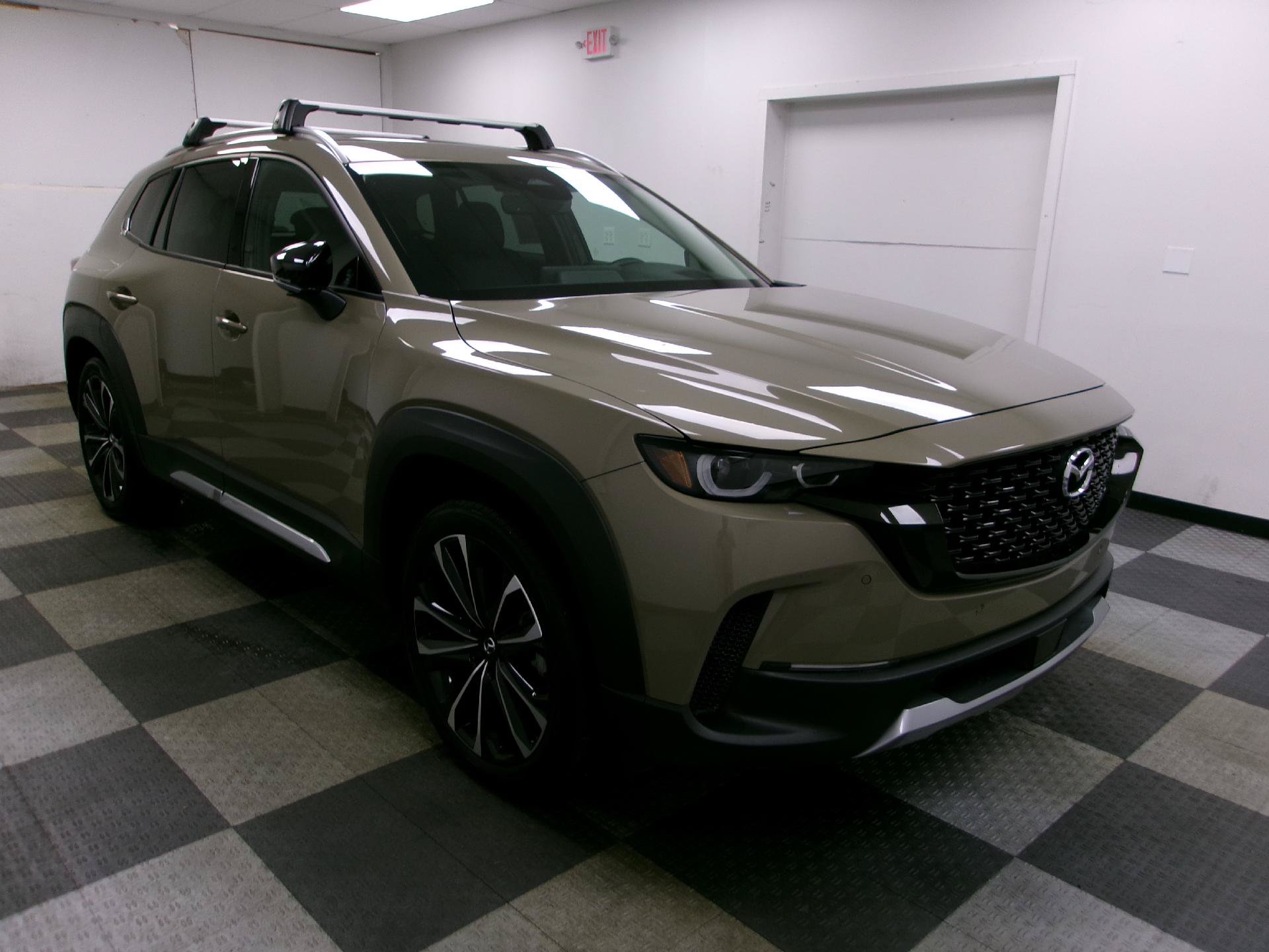 Used 2025 MAZDA CX-50 2.5 Turbo w/ Accent Package AWD/4WD image 16