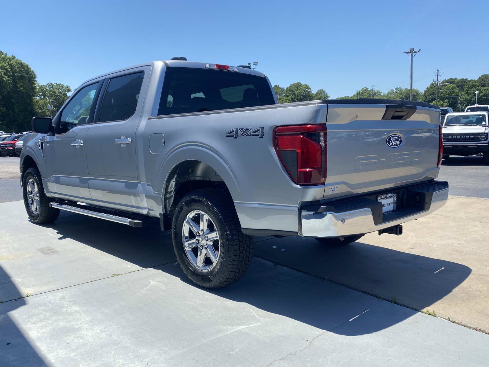 Used 2025 Ford F150 XLT w/ Equipment Group 301A Standard AWD/4WD image 7