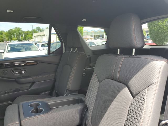 New 2026 Honda Pilot Sport image 9