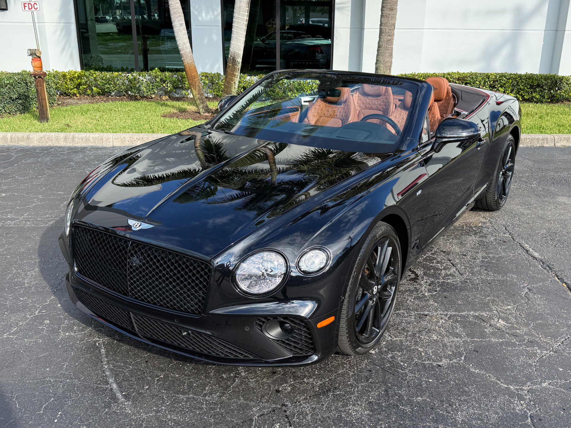 Used 2021 Bentley Continental GT image 11