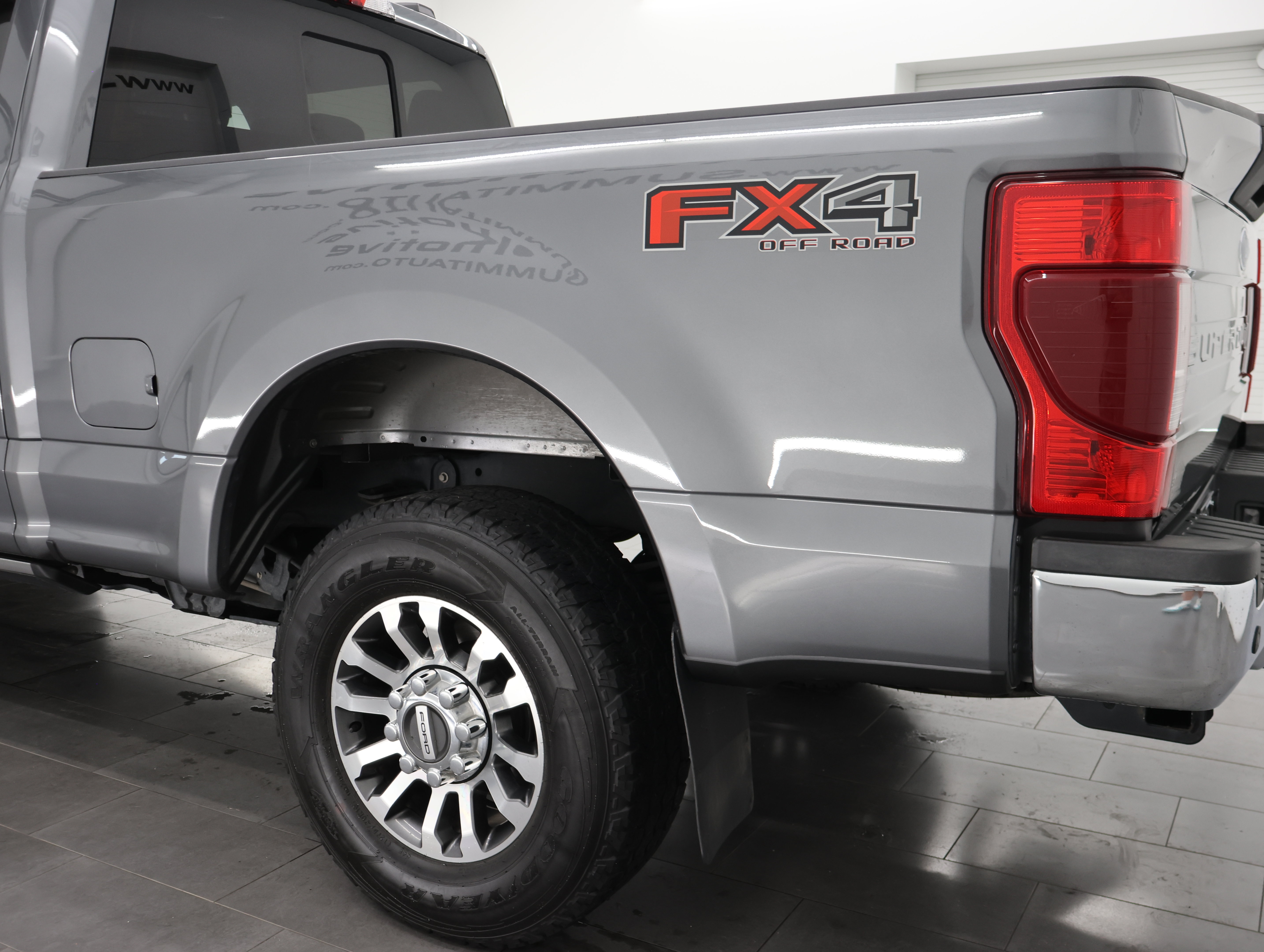 Used 2022 Ford F250 Lariat w/ Lariat Value Package AWD/4WD image 36