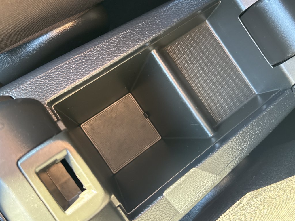 Used 2016 Honda HR-V EX image 29