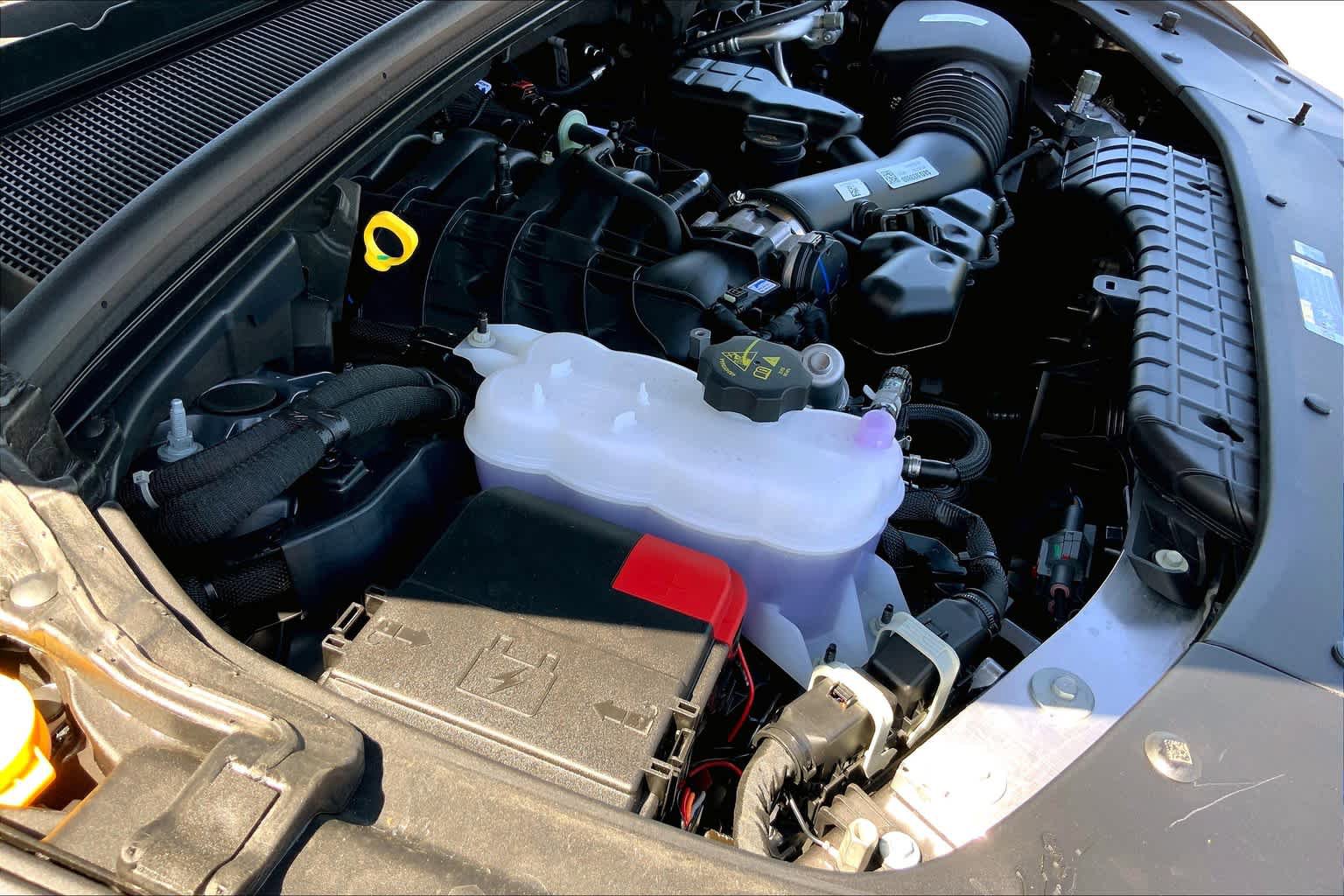 Used 2024 Jeep Grand Cherokee Altitude RWD image 17