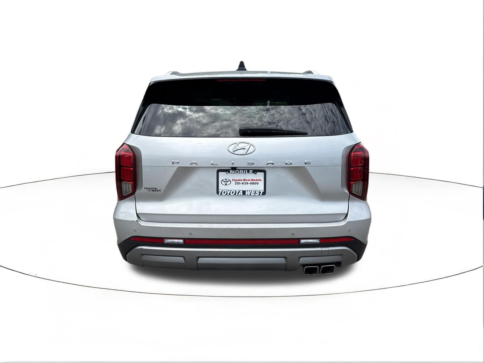 Used 2024 Hyundai Palisade SEL FWD image 4