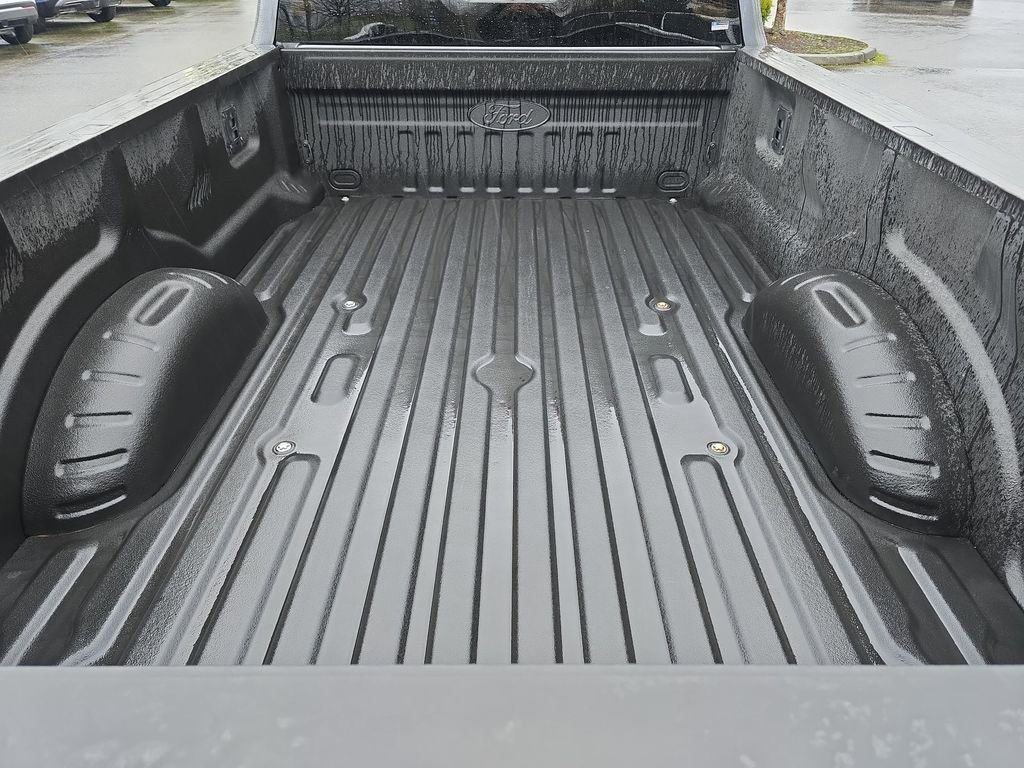 Used 2024 Ford F350 Lariat AWD/4WD image 30