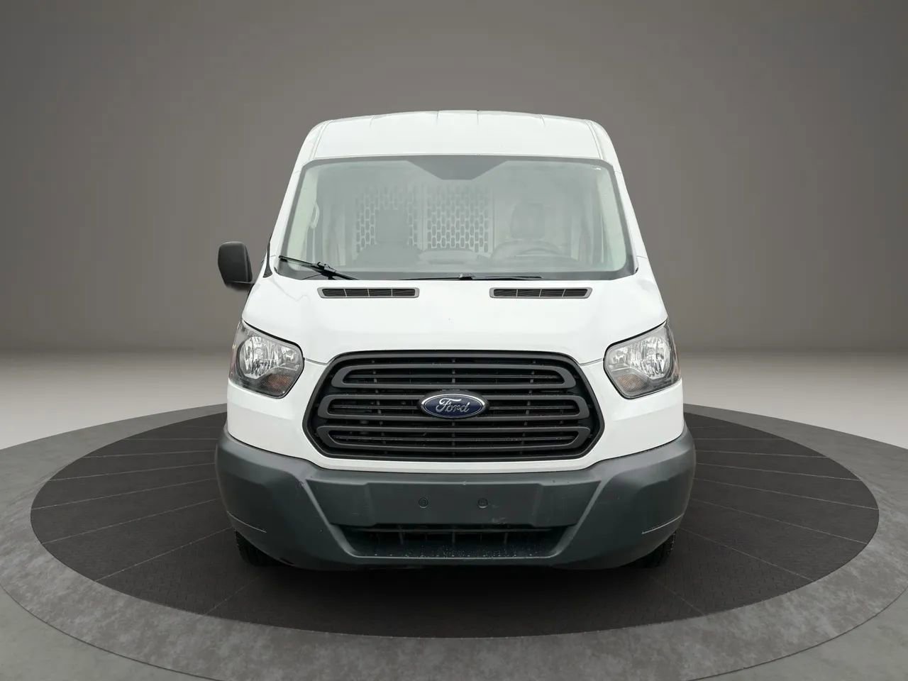 Used 2018 Ford Transit 150 148 Medium Roof image 2