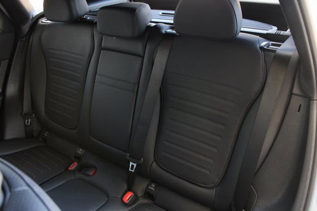 New 2025 Mercedes-Benz GLC 350e 4MATIC image 32