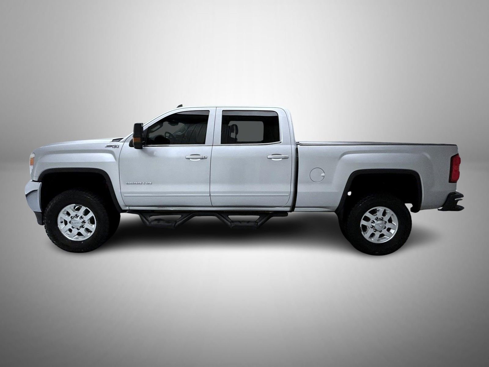 Used 2015 GMC Sierra 2500 SLE w/ SLE Preferred Package AWD/4WD image 8